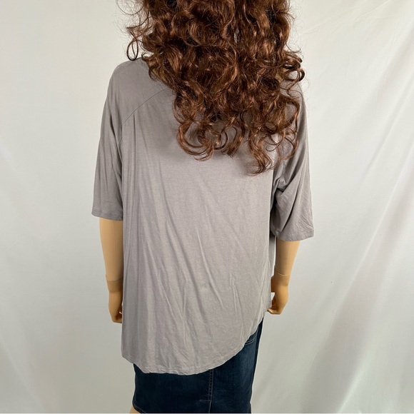 Garnet Hill Grey Cowl Neck Lightweight Short Sleeve Top Size XL - Picture 3 of 5